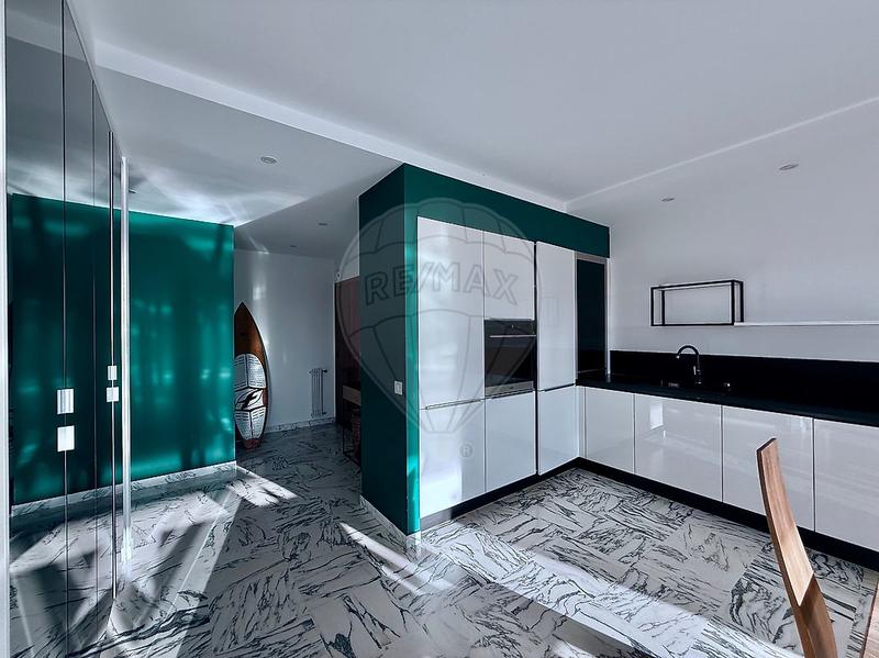 Appartement - 101 m² - 4 pièces