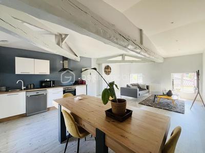 Appartement - 84 m² - 4 pièces