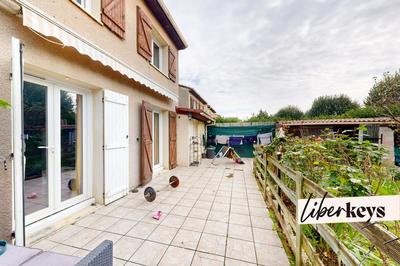 Maison - 103 m² - 5 pièces