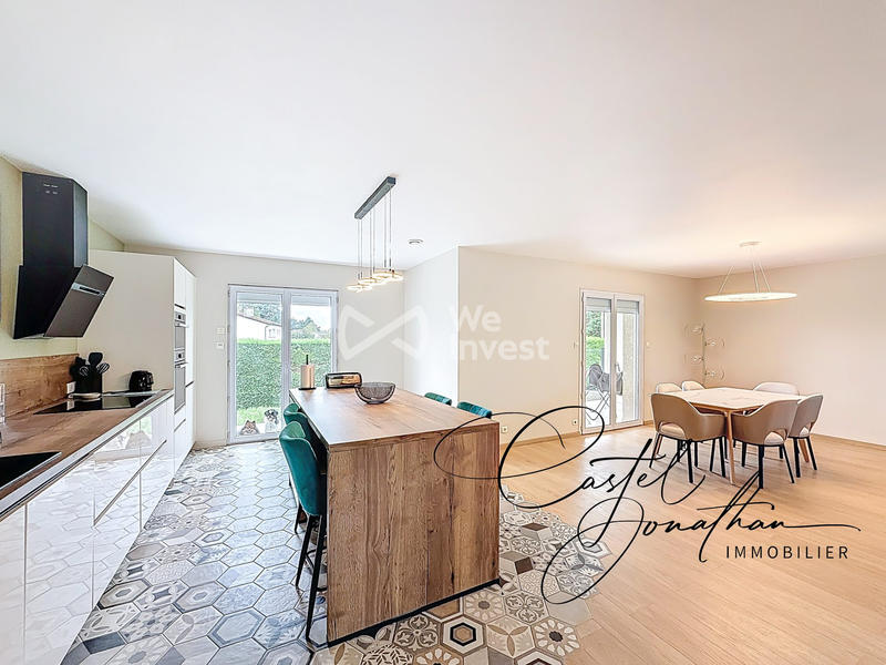 Maison - 172 m² - 6 pièces