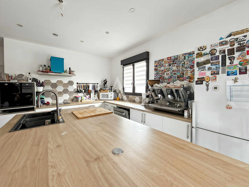 Maison - 112 m² - 6 pièces