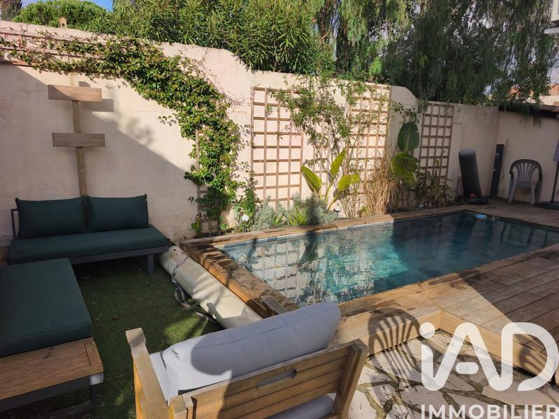 Maison - 94 m² - 5 pièces