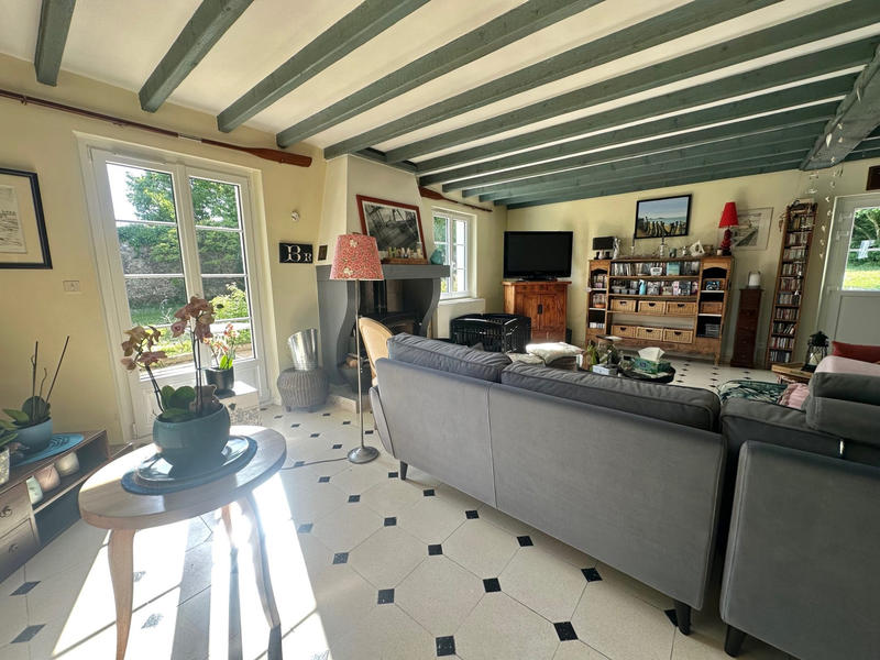 Maison - 180 m² - 9 pièces