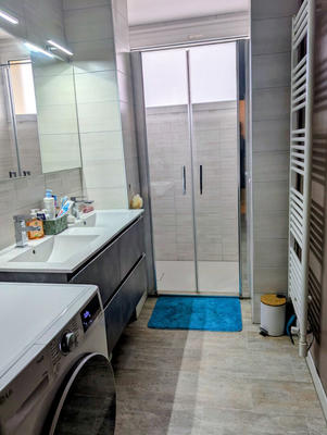 Appartement - 90 m² - 5 pièces