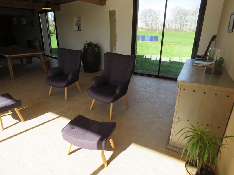 Maison - 280 m² - 8 pièces