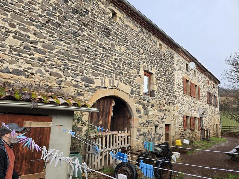 Maison - 92 m² - 5 pièces