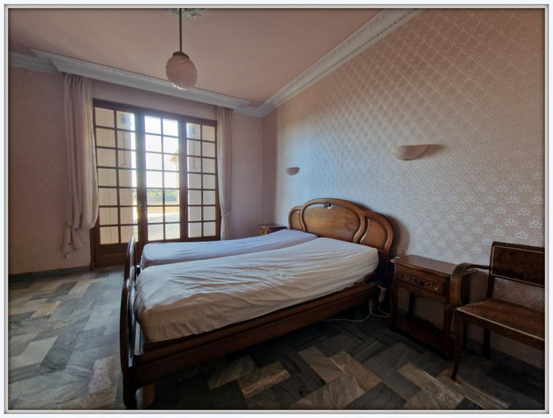 Maison - 524 m² - 12 pièces