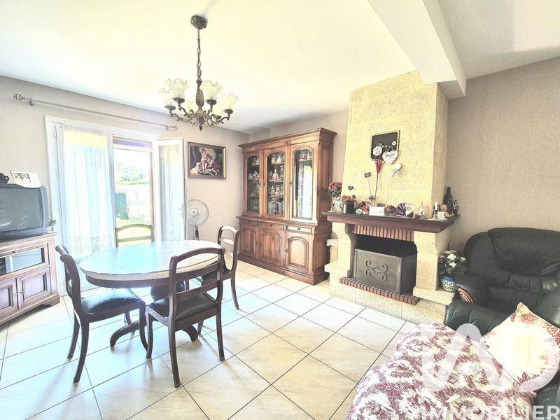 Maison - 137 m² - 6 pièces