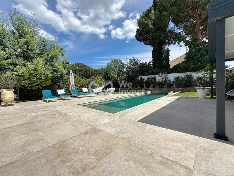 Villa - 221 m² - 5 pièces