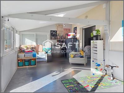 Maison - 164 m² - 8 pièces