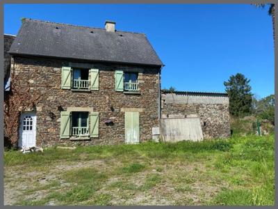 Maison - 85 m² - 4 pièces