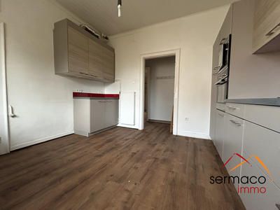 Appartement - 96 m² - 4 pièces