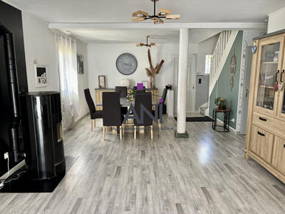 Maison - 120 m² - 5 pièces