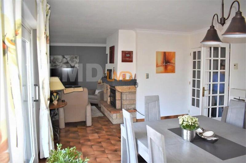 Maison - 105 m² - 10 pièces