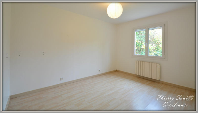 Maison - 92 m² - 6 pièces