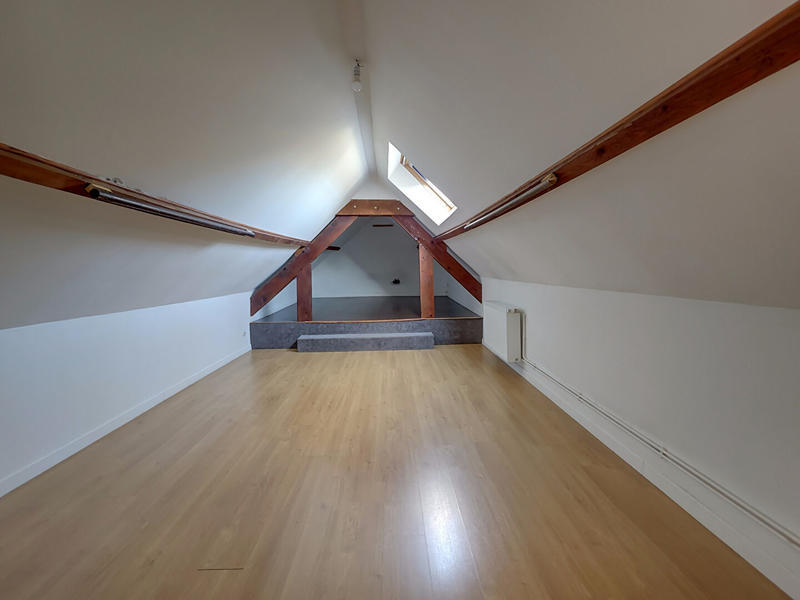 Maison - 106 m² - 6 pièces