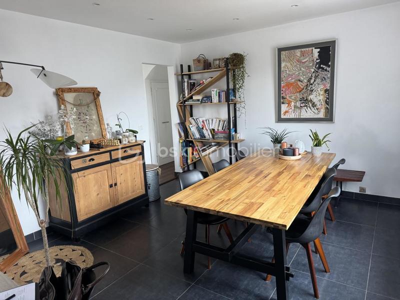 Maison - 160 m² - 5 pièces