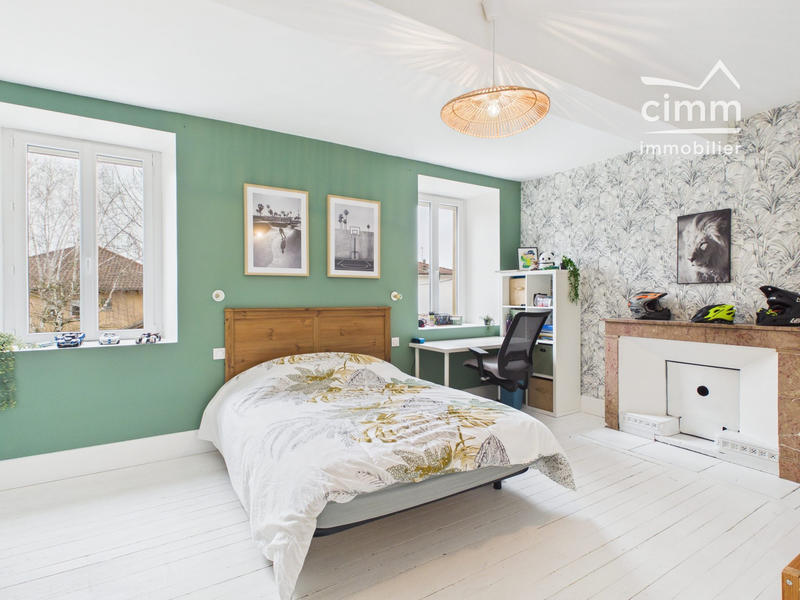 Maison - 206 m² - 5 pièces