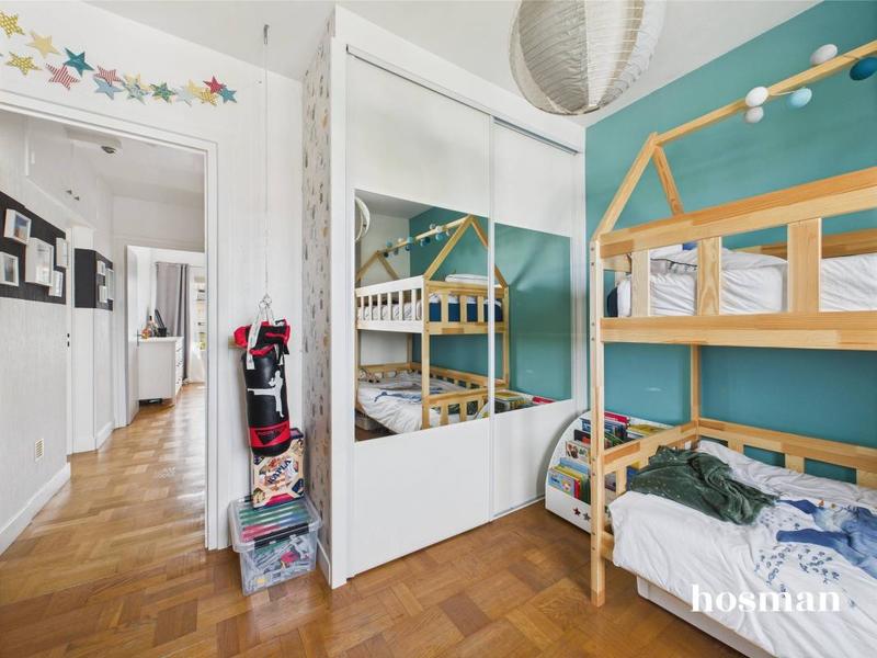 Appartement - 84 m² - 4 pièces