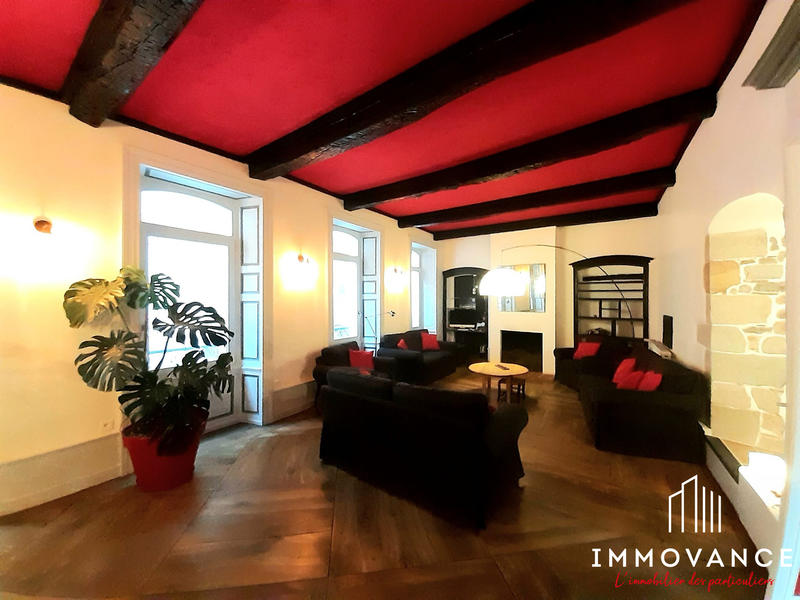 Maison - 182 m² - 8 pièces