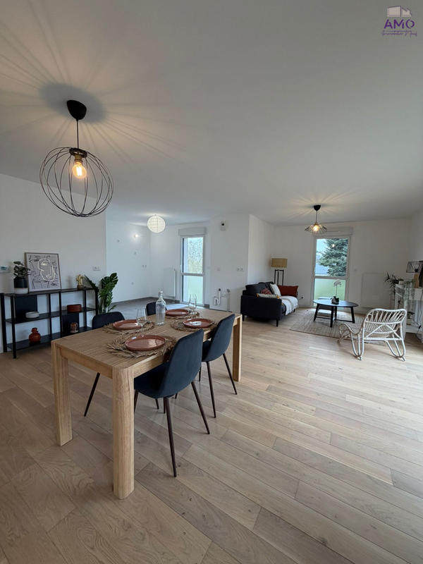 Appartement - 86 m² - 4 pièces