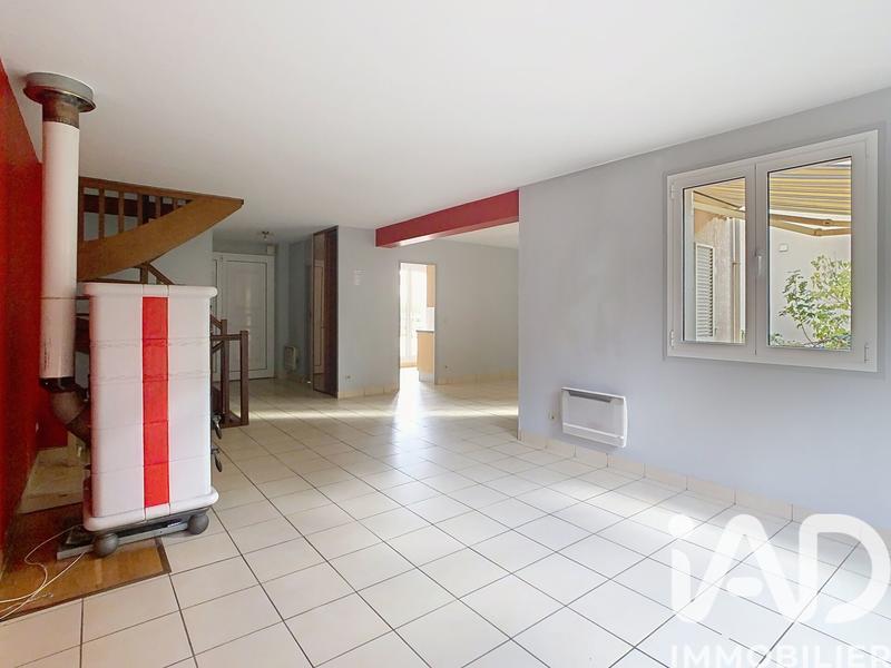 Maison - 120 m² - 6 pièces