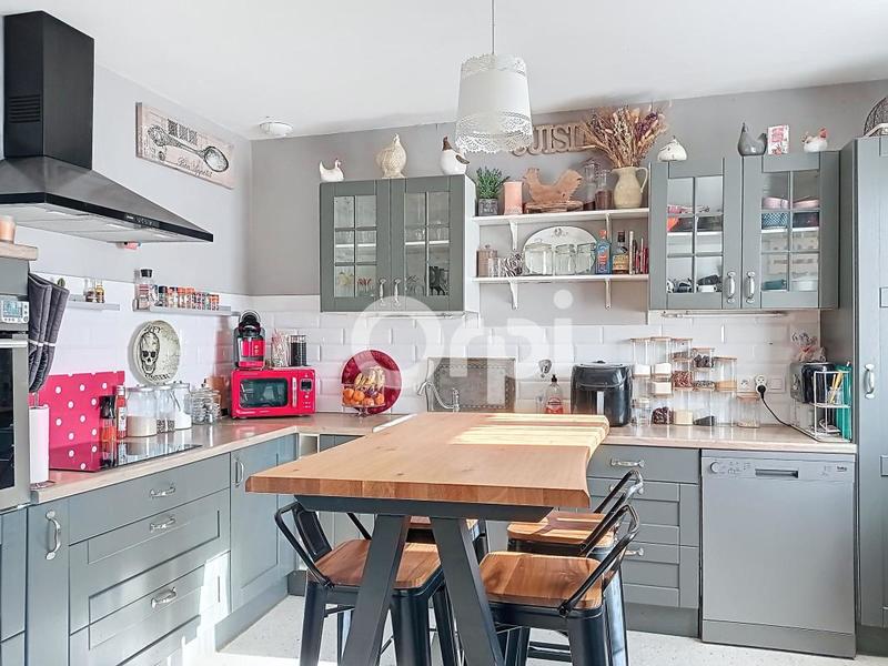 Maison - 104 m² - 5 pièces