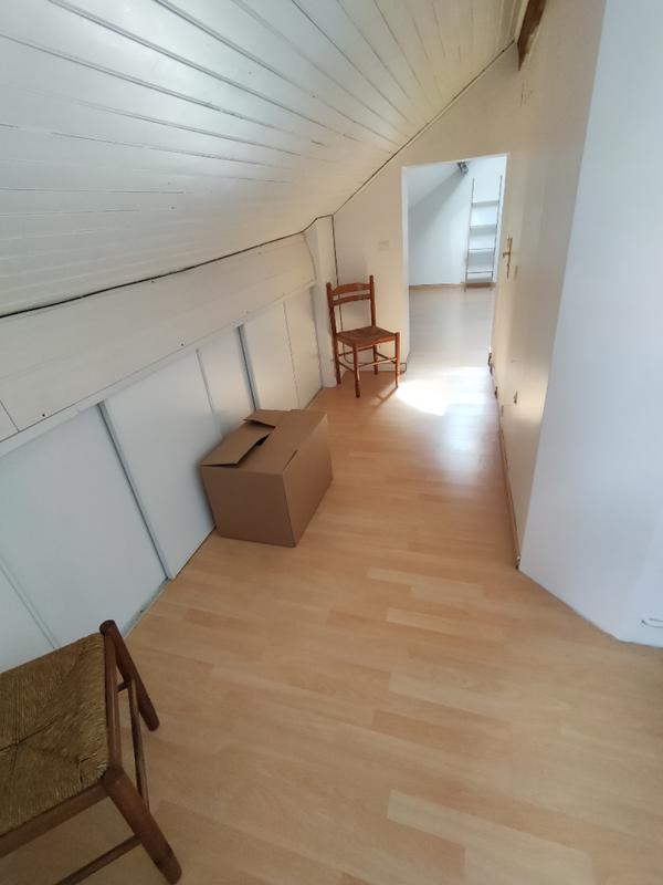 Maison - 183 m² - 10 pièces