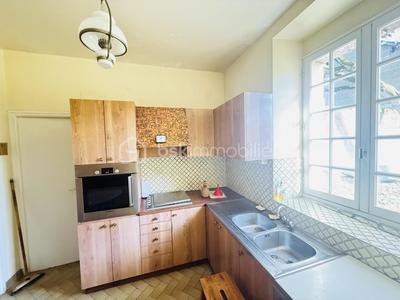 Propriété - 86 m² - 5 pièces