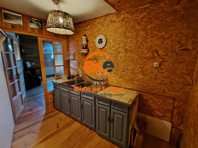 Maison - 122 m² - 6 pièces