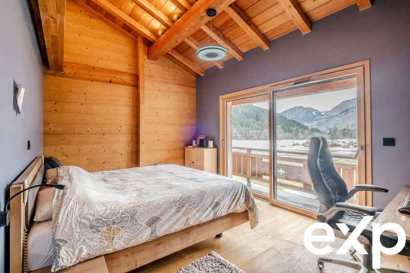 Châlet - 265 m² - 10 pièces