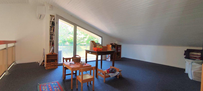 Maison - 240 m² - 8 pièces