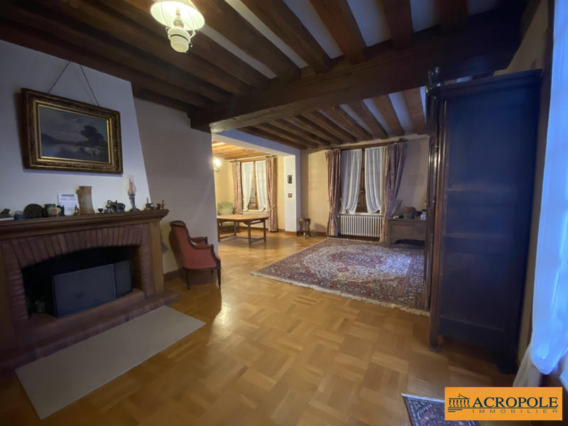 Maison - 161 m² - 7 pièces