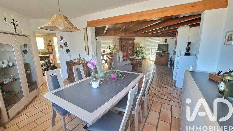 Maison - 147 m² - 5 pièces