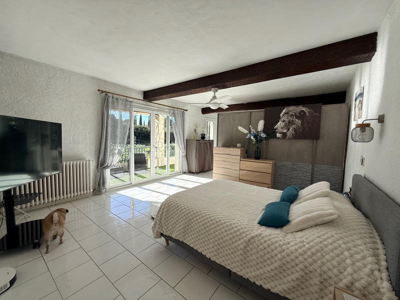 Villa - 278 m² - 7 pièces