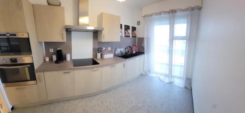 Appartement - 103 m² - 5 pièces