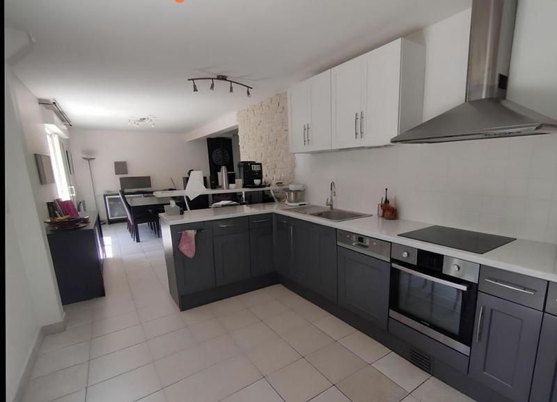 Maison - 142 m² - 5 pièces