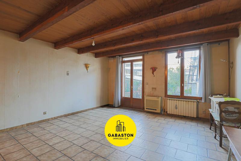 Maison - 104 m² - 4 pièces