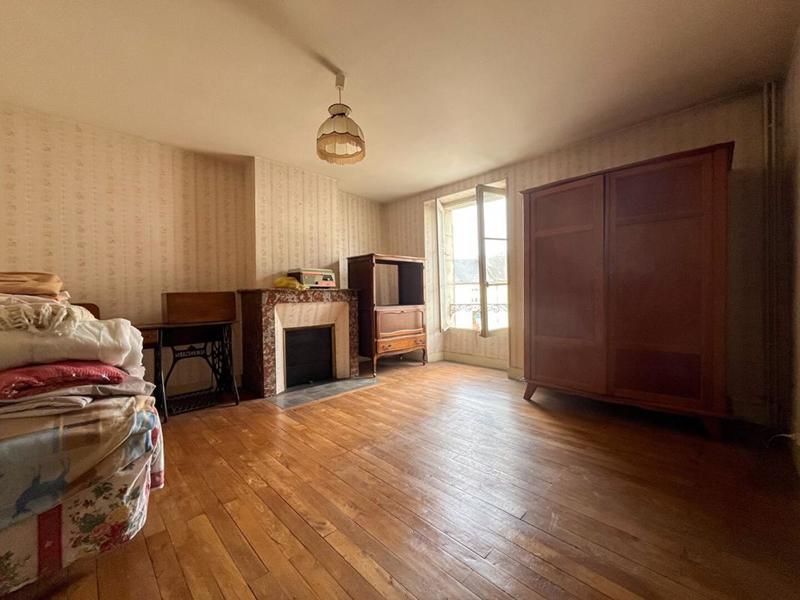 Maison - 144 m² - 7 pièces