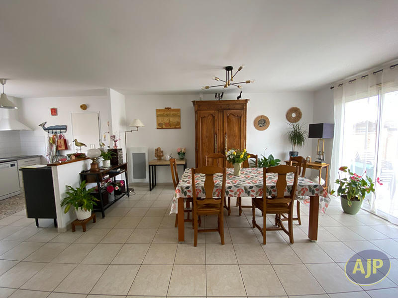 Maison - 86 m² - 4 pièces