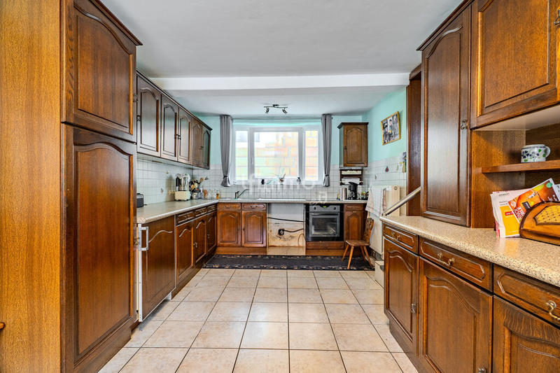 Maison - 162 m² - 6 pièces