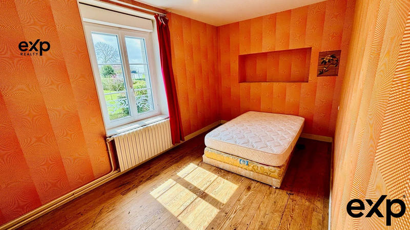 Maison traditionnelle - 143 m² - 7 pièces