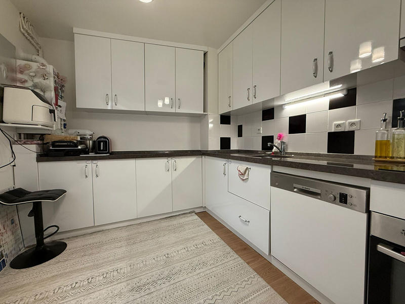 Maison - 110 m² - 6 pièces