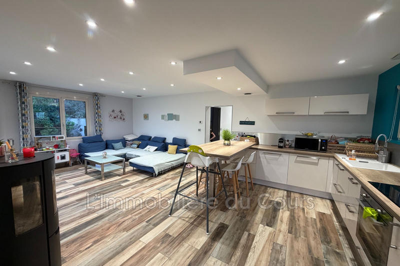 Maison - 95 m² - 4 pièces