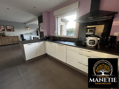 Maison contemporaine - 121 m² - 6 pièces