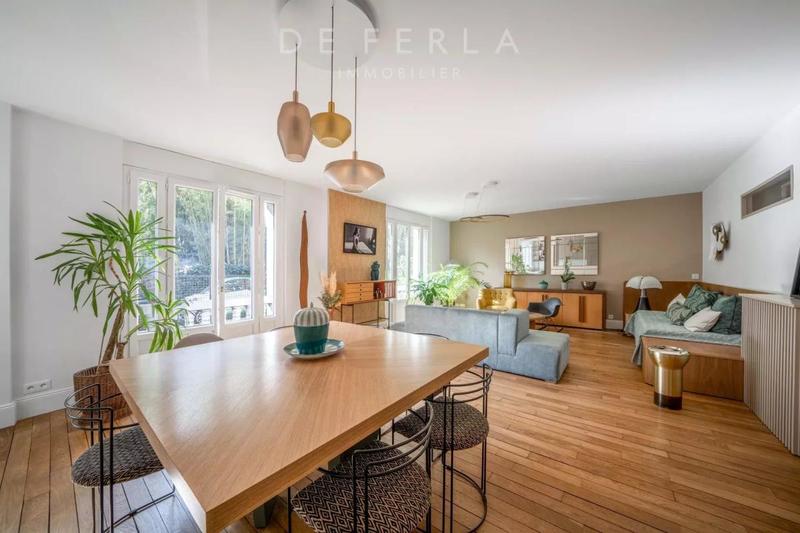 Appartement - 117 m² - 4 pièces