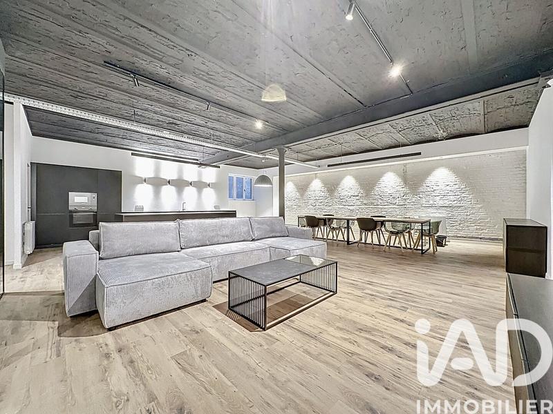 Loft - 182 m² - 6 pièces