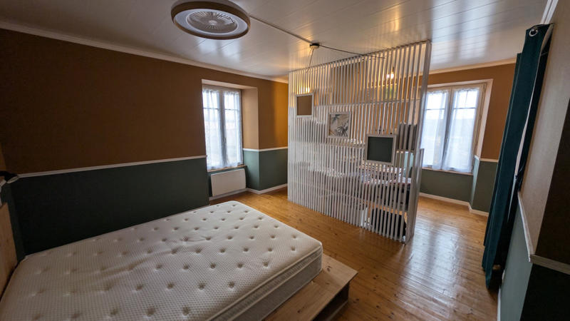 Maison - 180 m² - 7 pièces