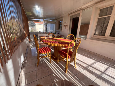 Maison - 90 m² - 5 pièces