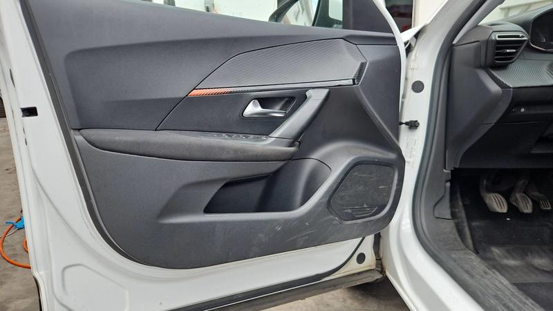 Peugeot 2008 II 1.5 BlueHDi 110 Active